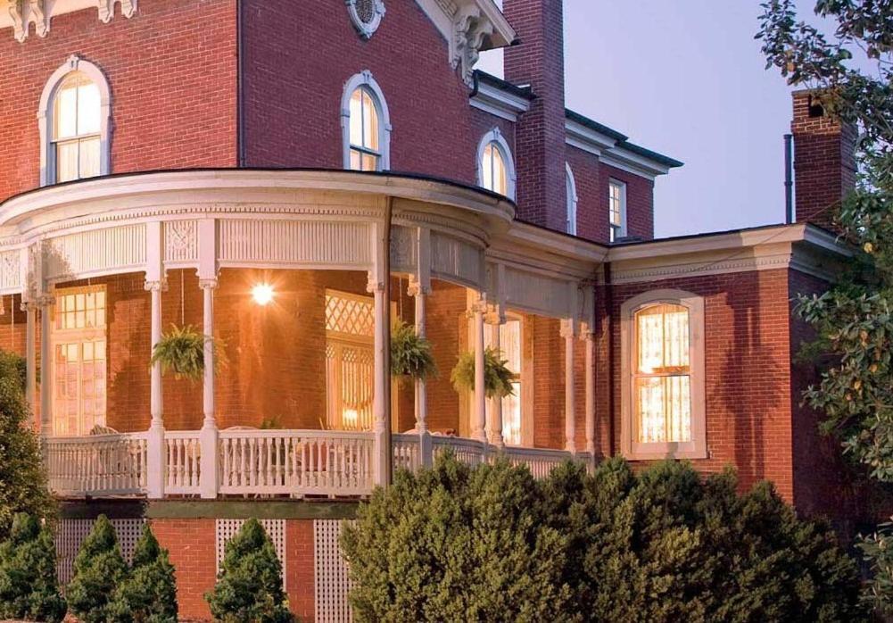 The Carriage House Inn B&B Lynchburg Exteriör bild